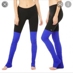 Alo black and blue goddess legging
